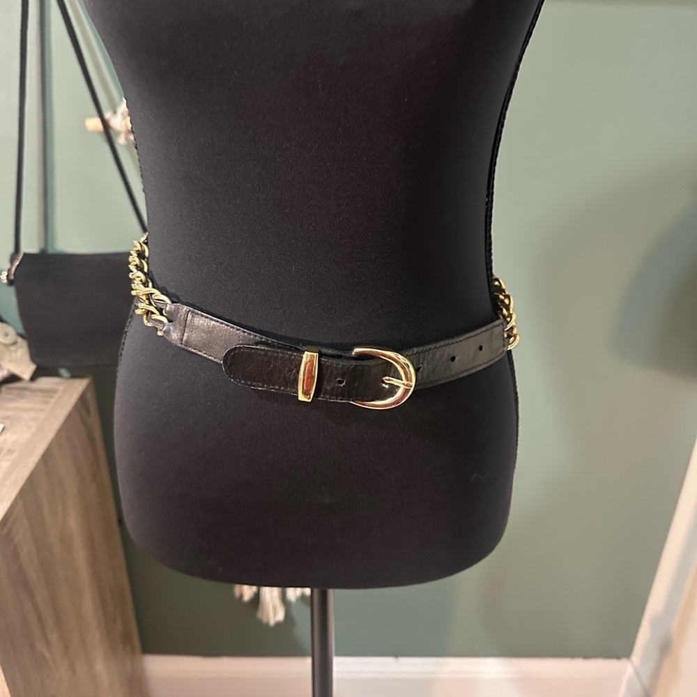 St. Michael Vintage Black Leather Belt with Gold Buckle and Chain - Picture 3 of 6